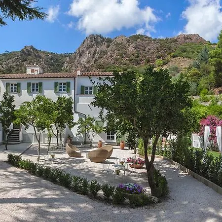 B&B Il Casale Di Monserrato Frühstückspension Porto Azzurro