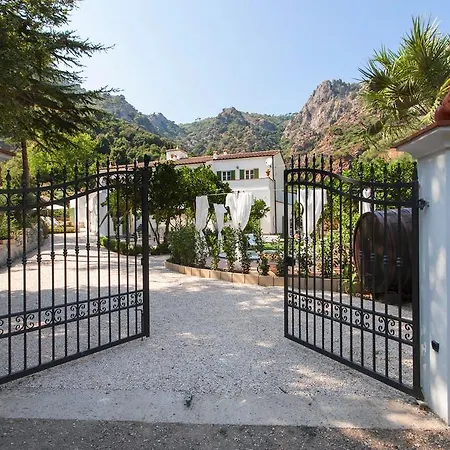 Il Casale Di Monserrato * Porto Azzurro
